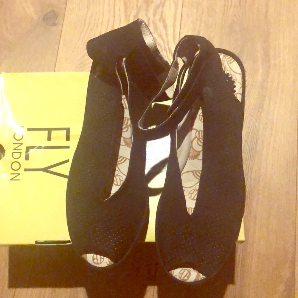 Fly London Black perforated suede sandals